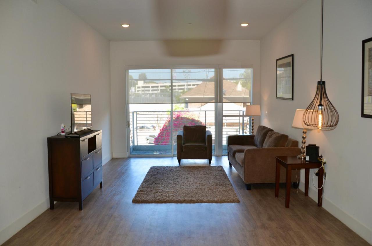 Apartamento West Seventh Ave La 30 Day Stays